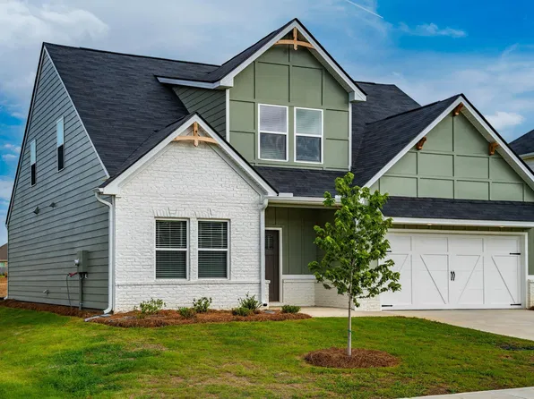 639 Encore Dr, Perry, GA 31069