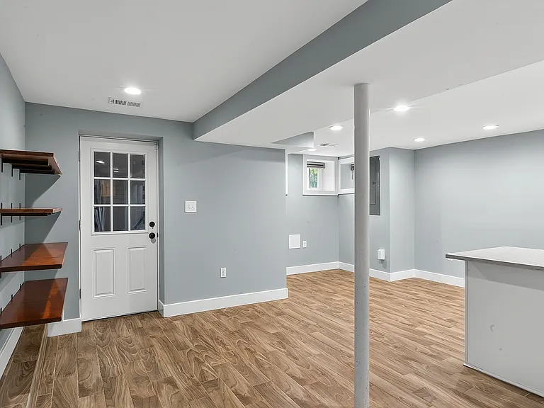 48 New York Ave NW #B — Photo 30