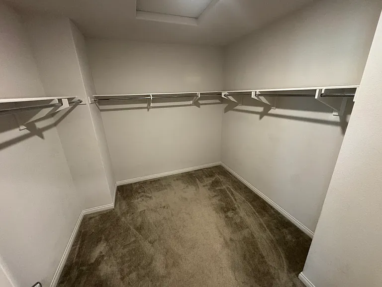 446 Almond Ln — Photo 15