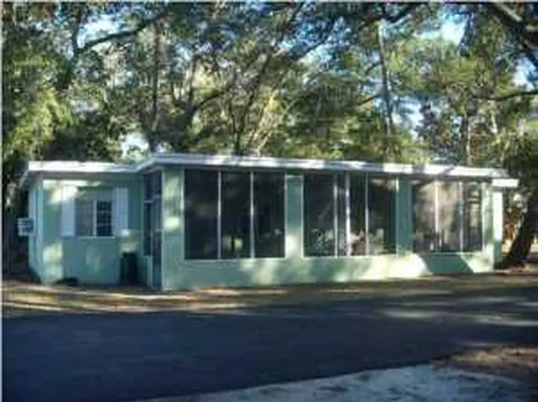 Pineview, 531 E Miracle Strip Pkwy APT 1, Mary Esther, FL 32569