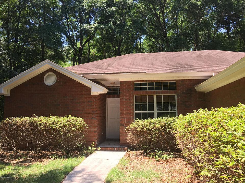 1st image of 796 Arthur Moore Dr