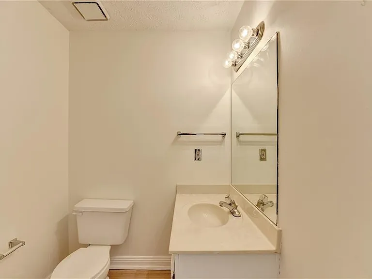 3945 Genoa Ct — Photo 32