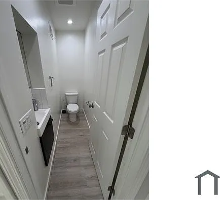 1915 Keith St — Photo 5