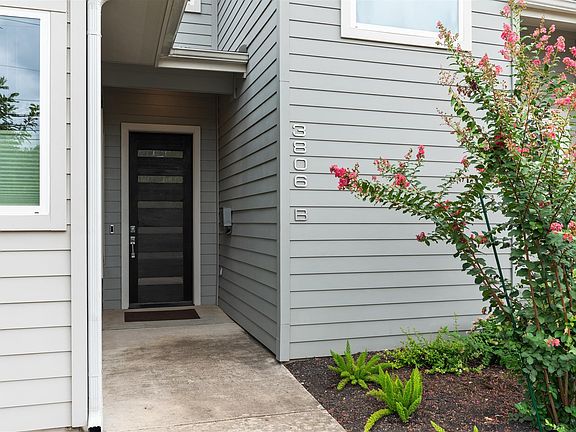 2nd image of 3806 Bull Creek Rd #B