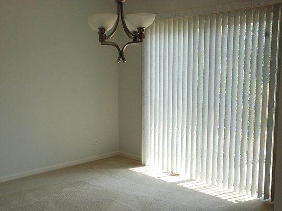 2nd image of 200 Macintosh Ave #13
