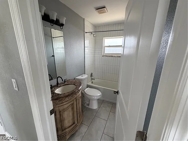 703 Joel Blvd — Photo 15