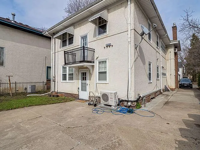 4404 Aldrich Ave S #UPPER — Photo 15