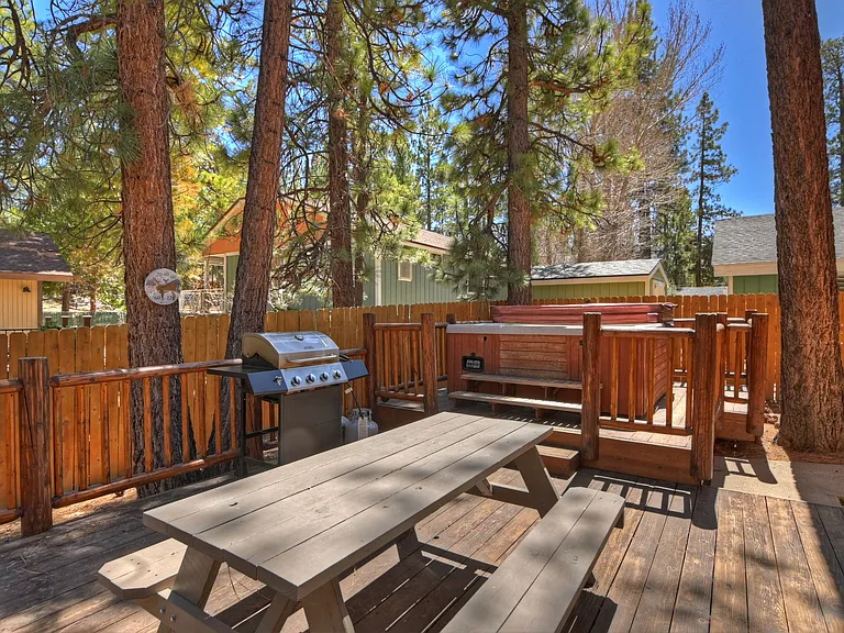 147 Teakwood Dr — Photo 34
