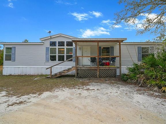 2nd image of 137 Franklin Ave