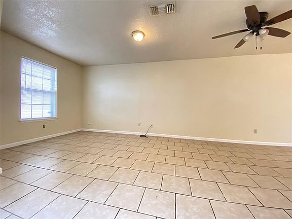 2nd image of 2411 53rd St