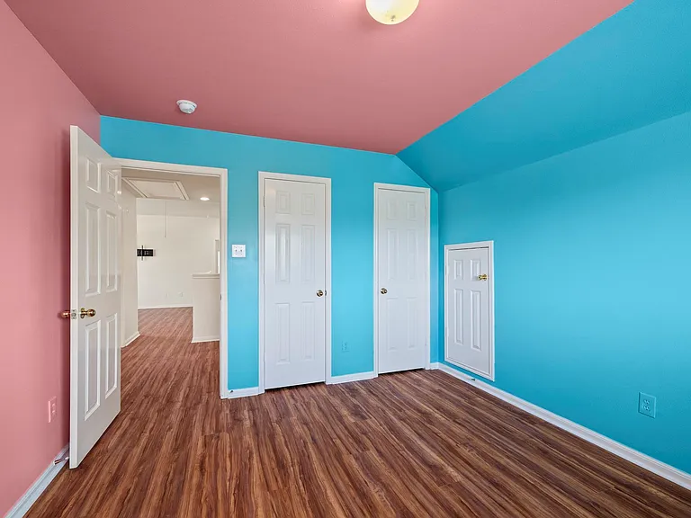 12202 Mardi Gras Dr — Photo 31
