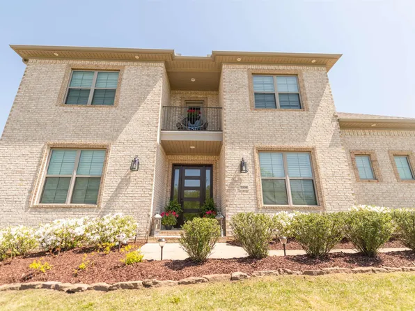 5508 Fairway Cv, N Little Rock, AR 72116