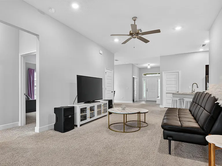 8705 Merano Ave — Photo 11
