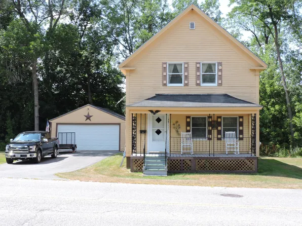 29 Lithgow Street, Winslow, ME 04901