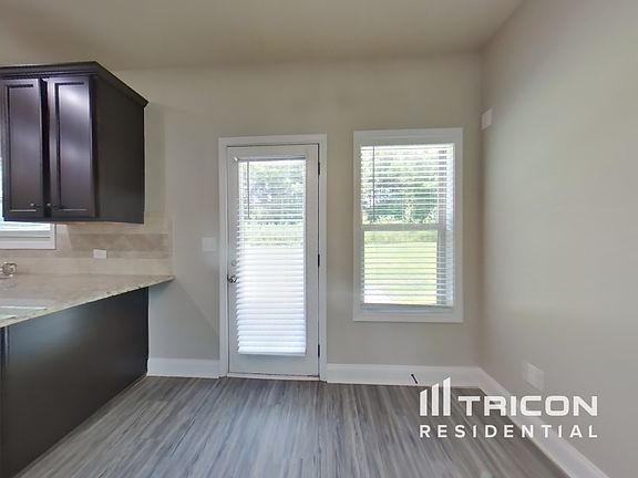 5th image of 237 Sableshire Way