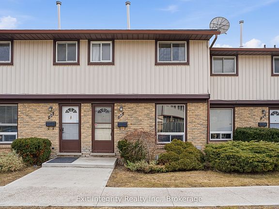 3rd image of 210 Glamis Rd #33