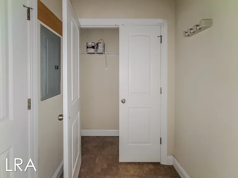300 Gateway Dr #346 — Photo 13