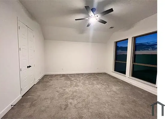 2524 Lafayette Dr — Photo 16