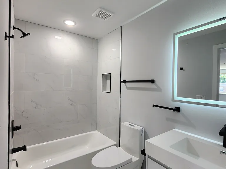1108 W Dauphin St #6B — Photo 10