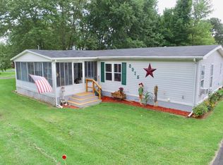 8915 Eugene St, Greenville, MI 48838