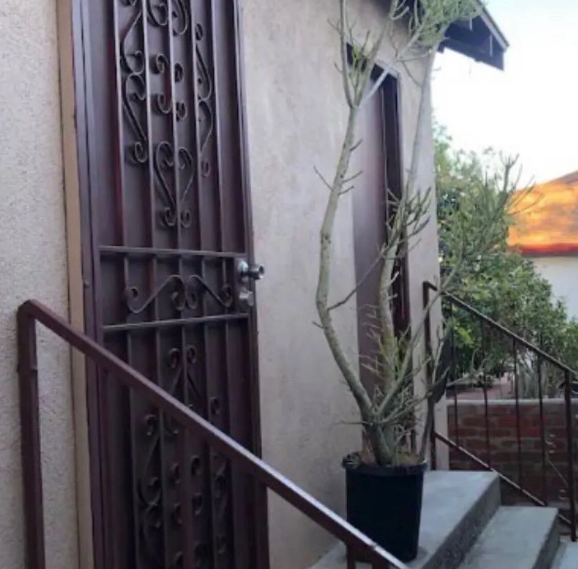 Studio, 210 sqft, $1,350 — Photo 1