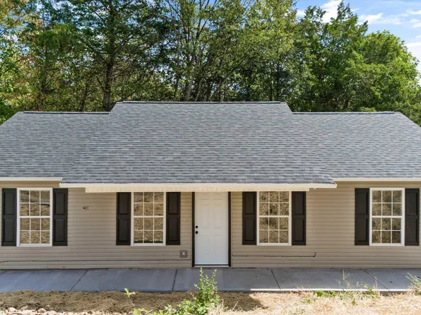 2310 Scenic Mountain Dr, Sevierville, TN 37876