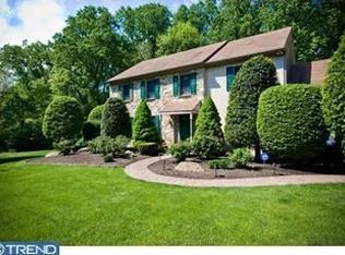 9 Laurie Ln, Wallingford, PA 19086