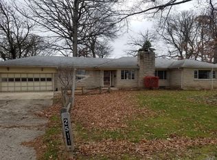 2511 E Paulding Rd, Fort Wayne, IN 46816