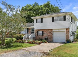 1111 Gassen St, Luling, LA 70070