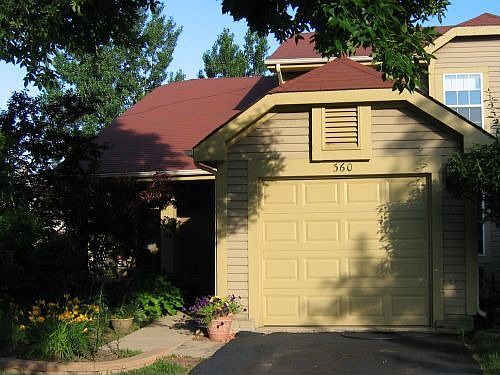 Large cul-de-sac lot