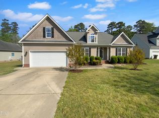 30 Alvis Ct, Fuquay Varina, NC 27526