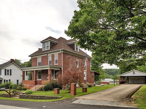 4th image of 418 Walnut Ave