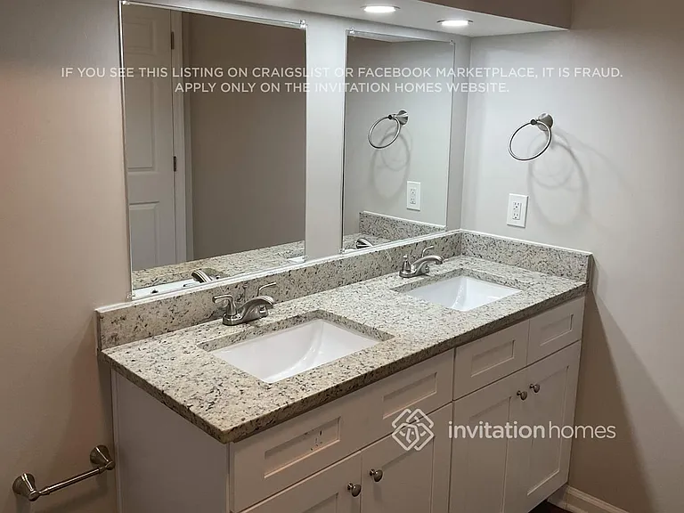4856 Torbay Dr — Photo 16