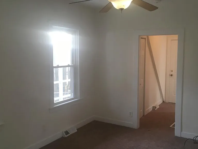 148 Walnut St #1 — Photo 1