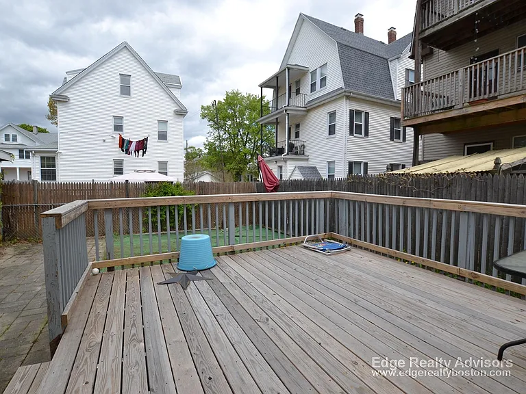 5 Benson St #1 — Photo 13