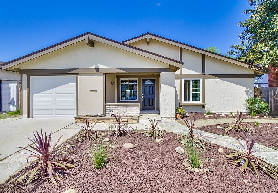 1st image of 10964 Martinique Way