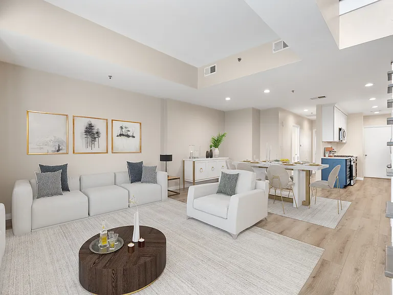 4611 Travis St #801B — Photo 1