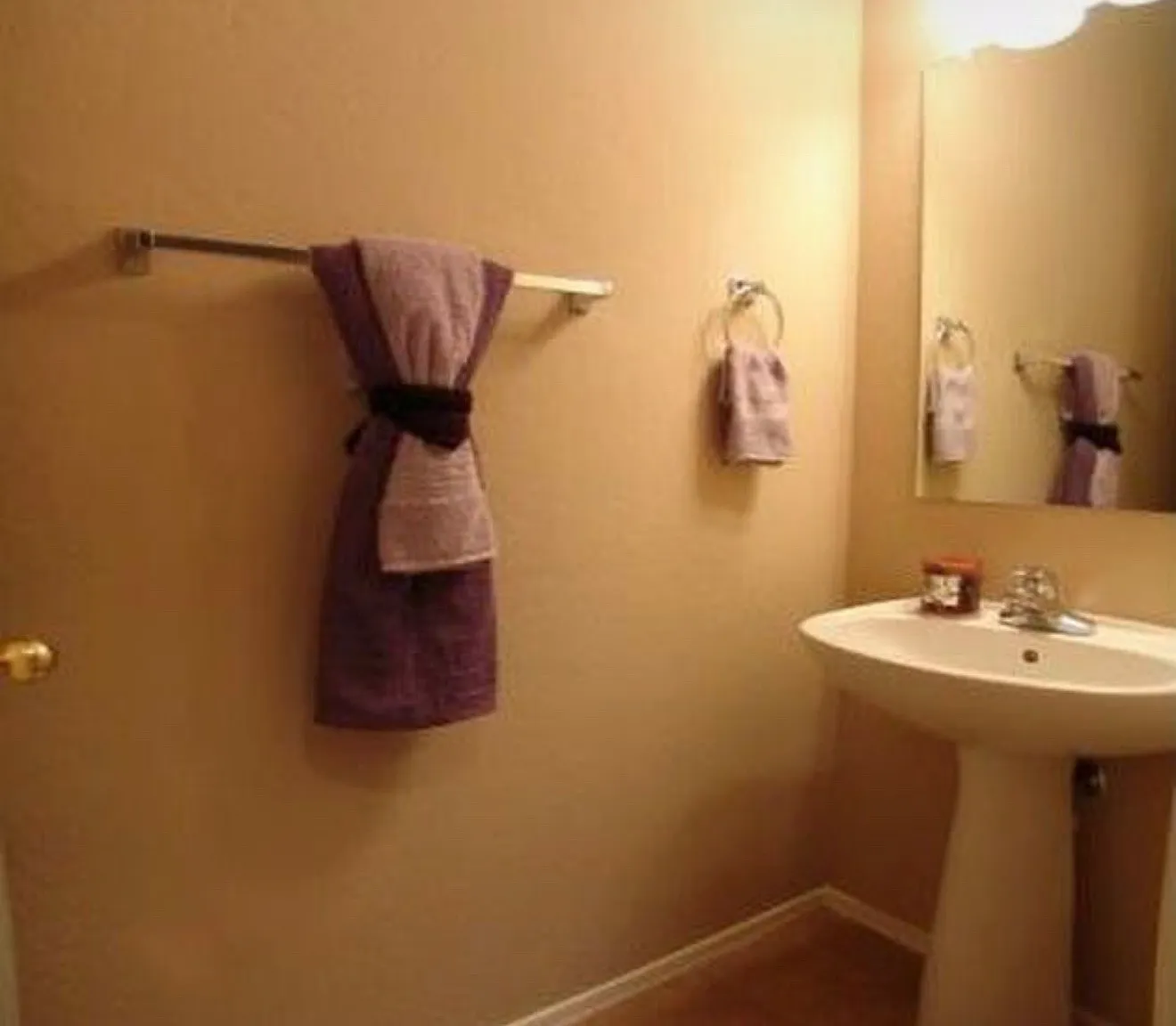 5 bed, 2.5 bath, 2699 sqft, $650 — Photo 4
