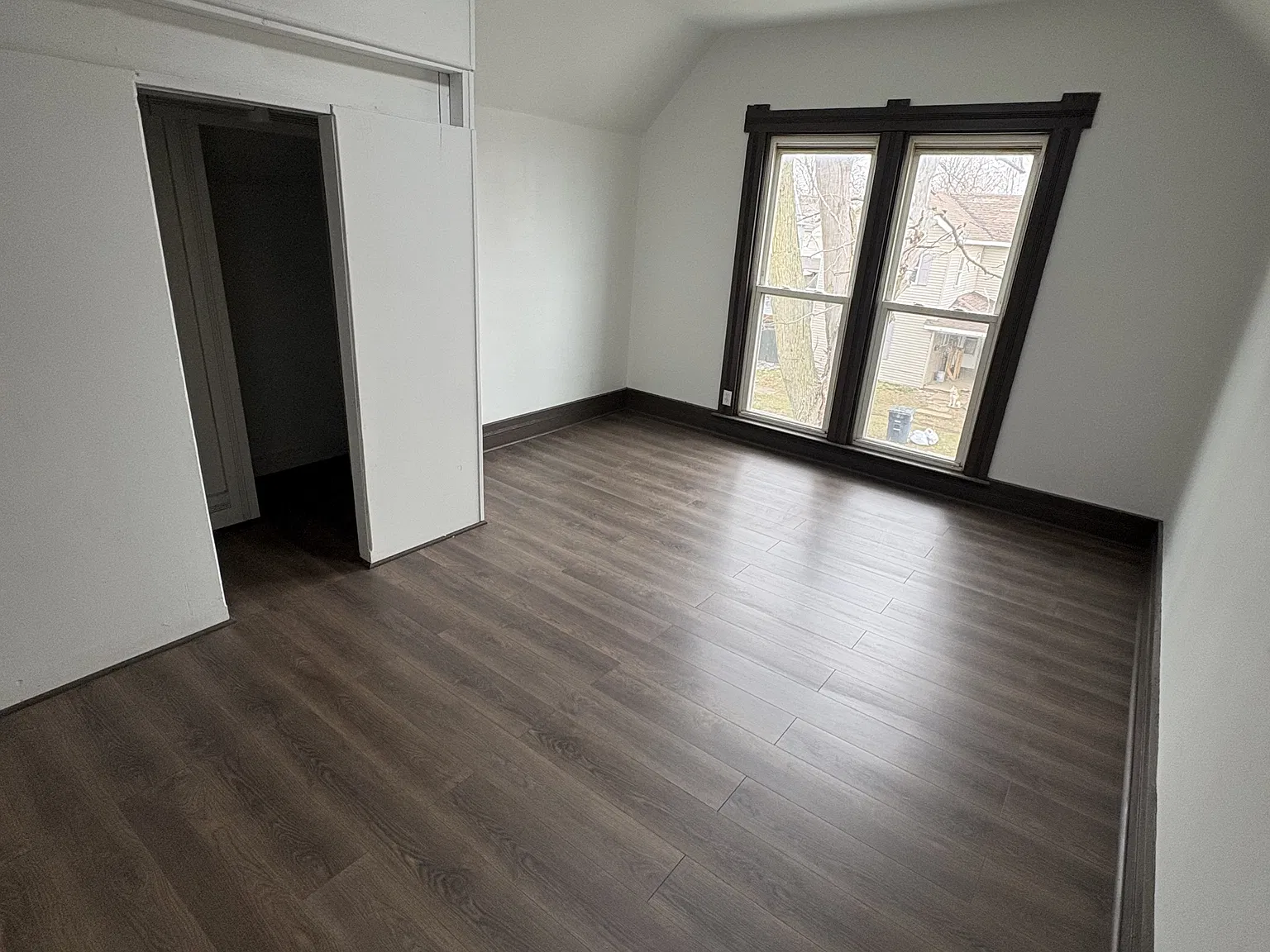 253 West Morrison Street - Unit 2 (Top) — Photo 4