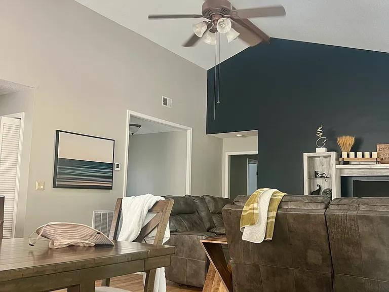315 Mountain Ranch Dr — Photo 2