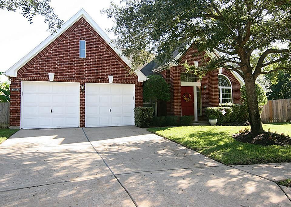 1st image of 122 Lindencrest Ct