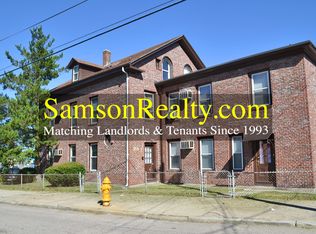 159 Pidge Ave APT 4, Pawtucket, RI 02860