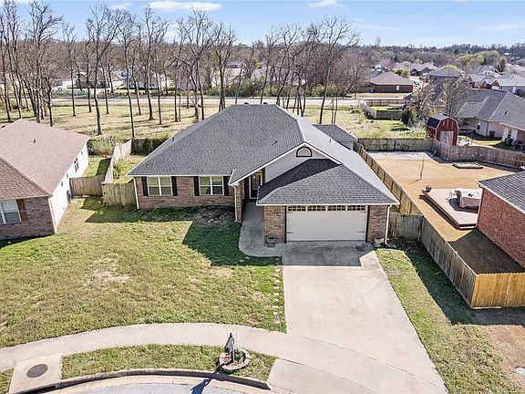 2nd image of 506 Maci Ct