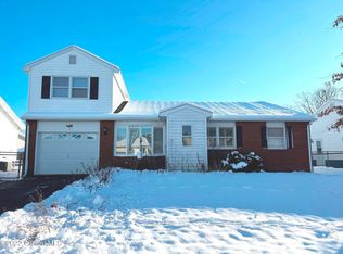 7 Ballina St, Troy, NY 12180