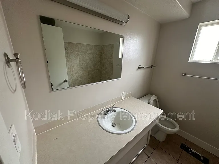 1525 N Marilyn Dr #K — Photo 10