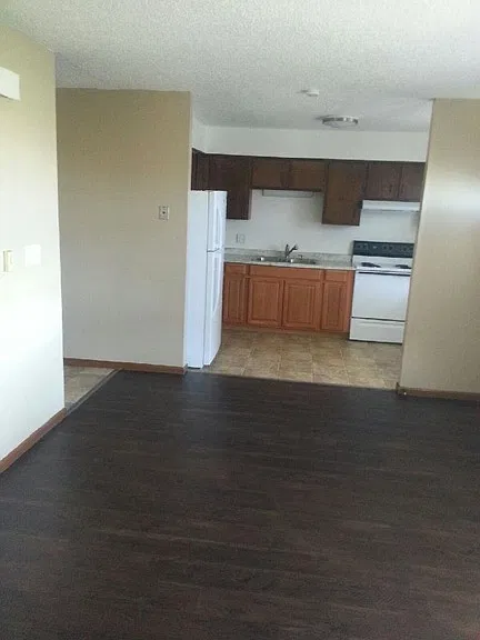 Bode Apartments Bldg 2 - Unit 2B — Photo 2