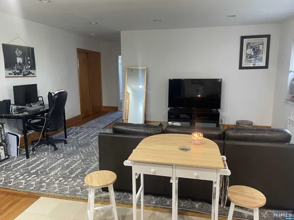 3061-3071 Edwin Ave #4F, Fort Lee, NJ 07024