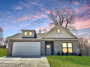 856 E Harlan Dr, Tahlequah, OK 74464