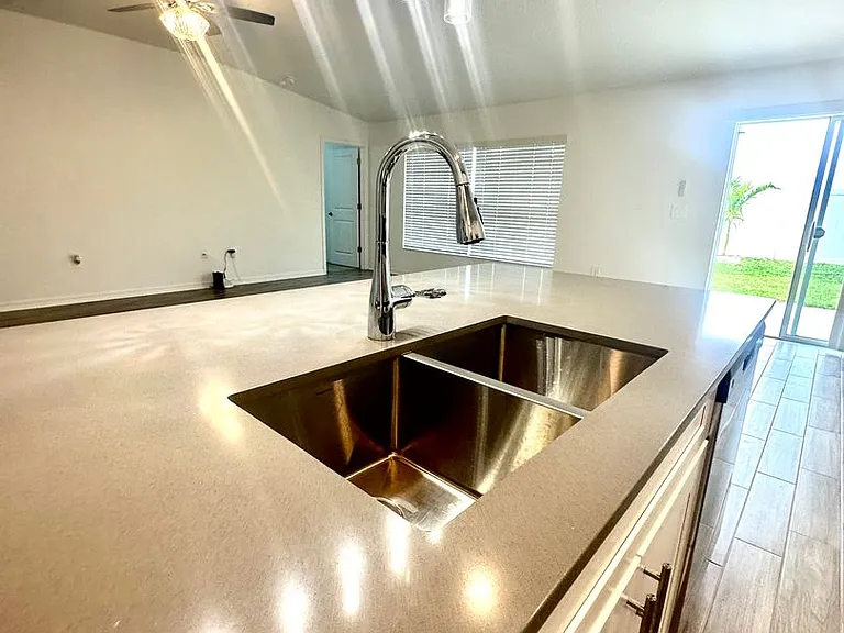 2262 Pigeon Plum Dr — Photo 10