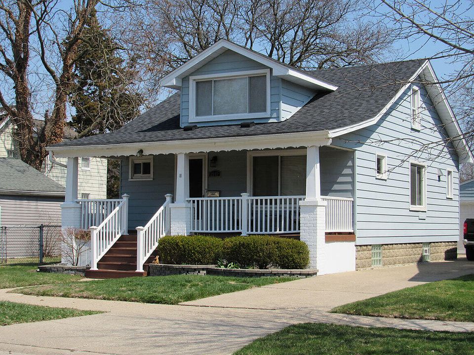 1st image of 2362 Berkley Ave